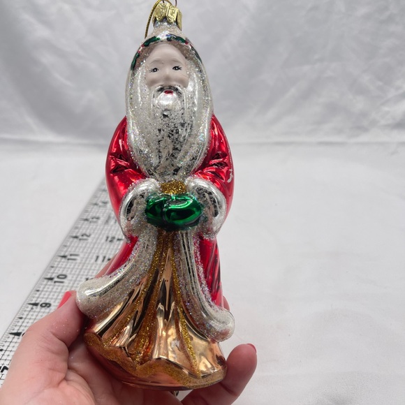 Hand blown glass Christmas ornament - Picture 1 of 7